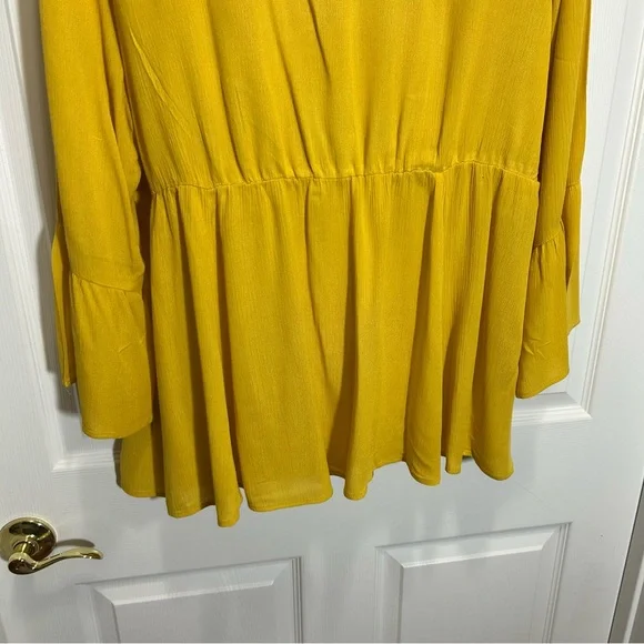 Torrid Mustard Lace Detail Blouse - Picture 7 of 8